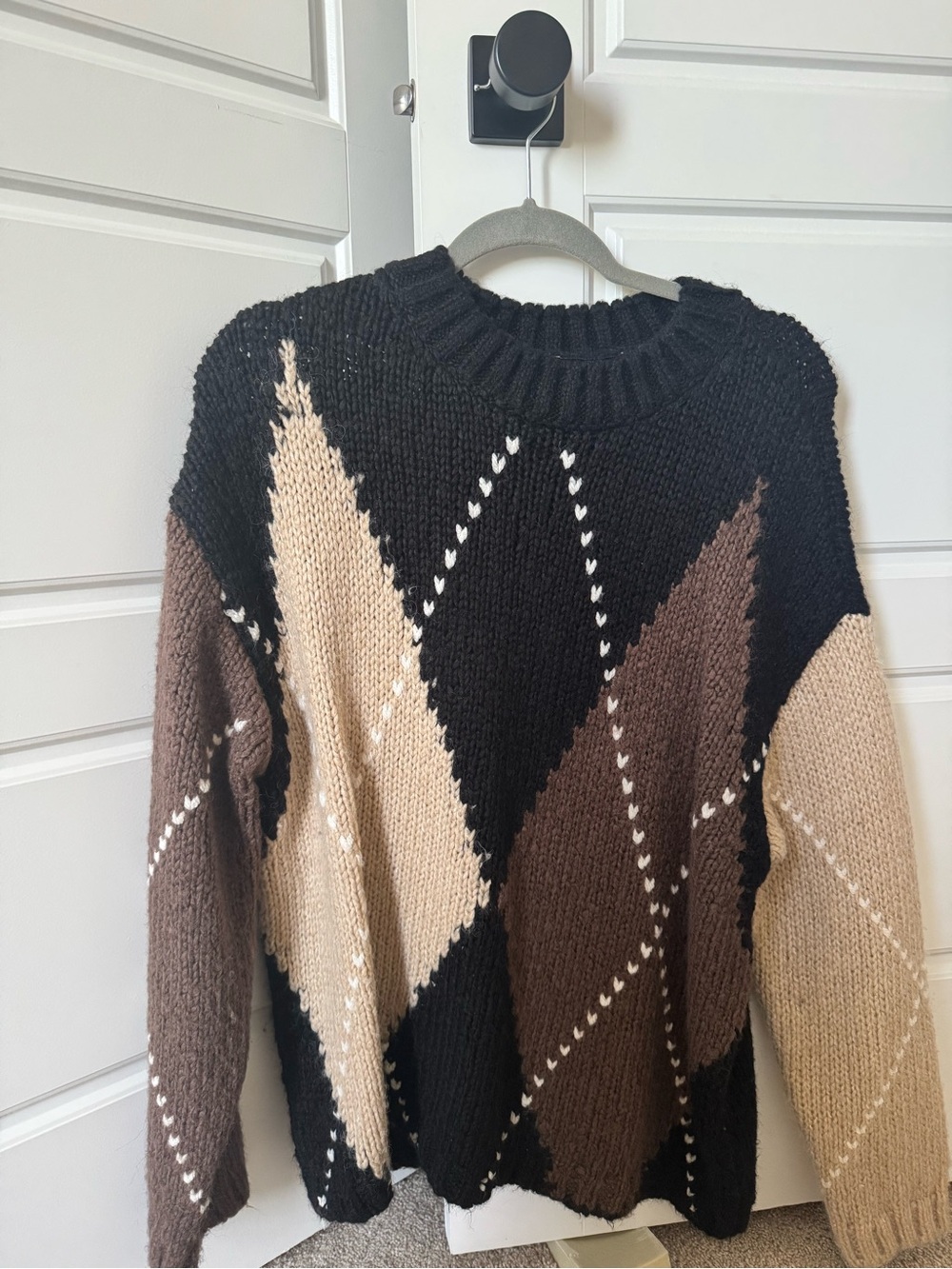 Zara Women Knit Sweater in Black, Brown & Cream